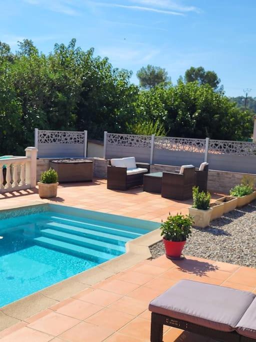 Cosy Rez-De-Jardin De Villa บริญญอล ภายนอก รูปภาพ